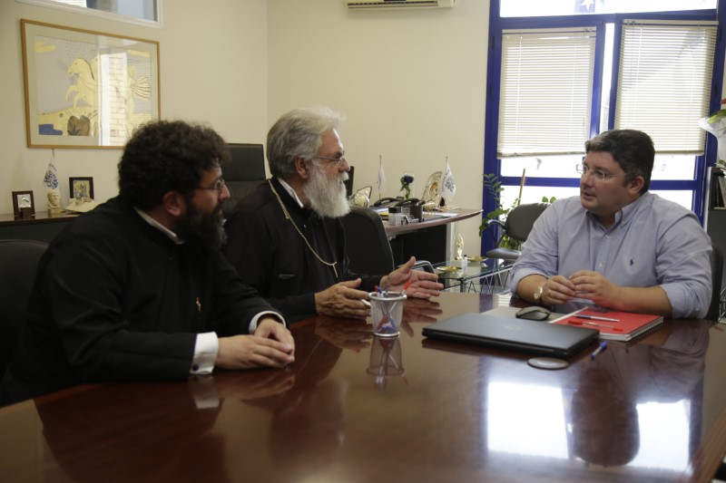 Επίσκεψη Μητροπολίτη Αθηναγόρα στον Δήμαρχο Αχαρνών