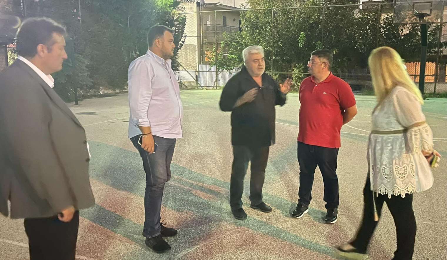Στη συνεδρίαση του Συλλόγου κατοίκων Αυλίζας έδωσε το “παρών” ο Δήμαρχος Αχαρνών και μέλη της Δημοτικής Αρχής